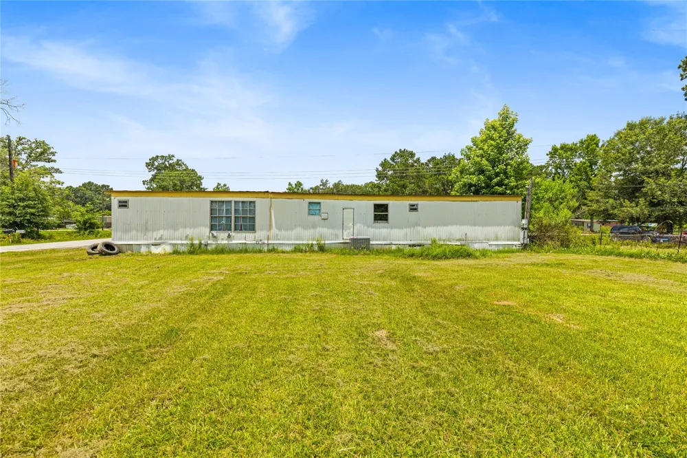 14821 Lucas Drive Splendora, TX 77372