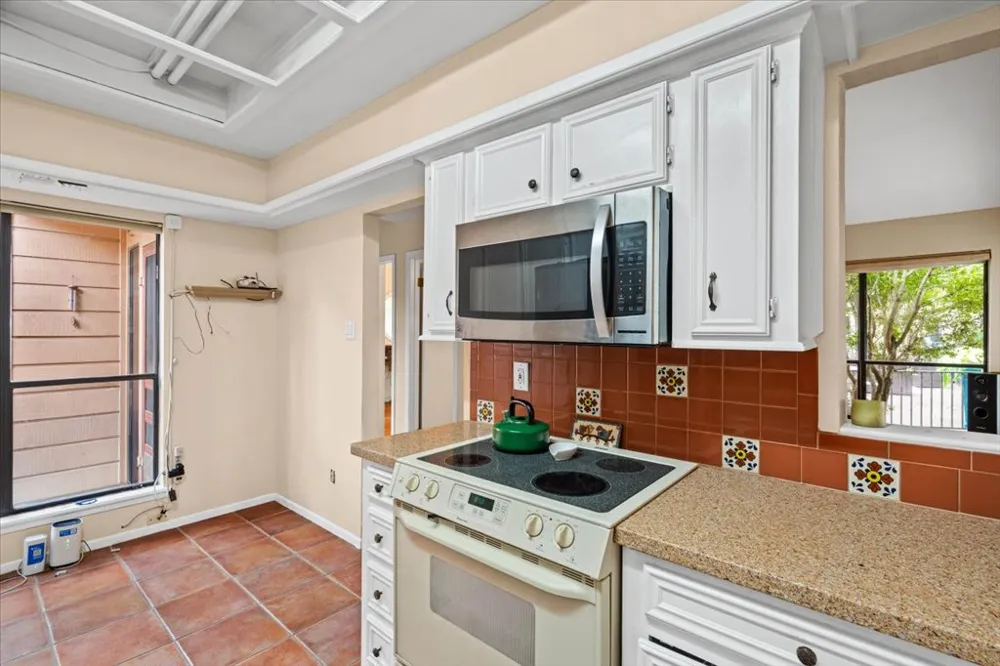 104 Overlook Circle Wimberley, TX 78676