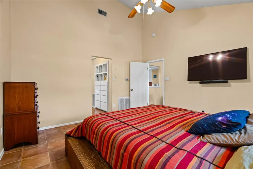 104 Overlook Circle Wimberley, TX 78676