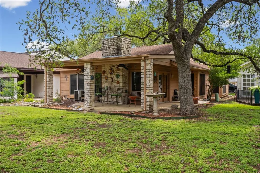 104 Overlook Circle Wimberley, TX 78676