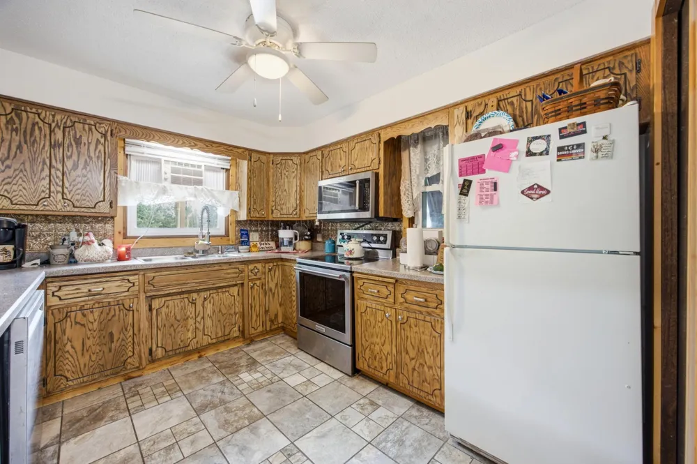 23379 Co Hwy 32 Detroit Lakes, MN 56501