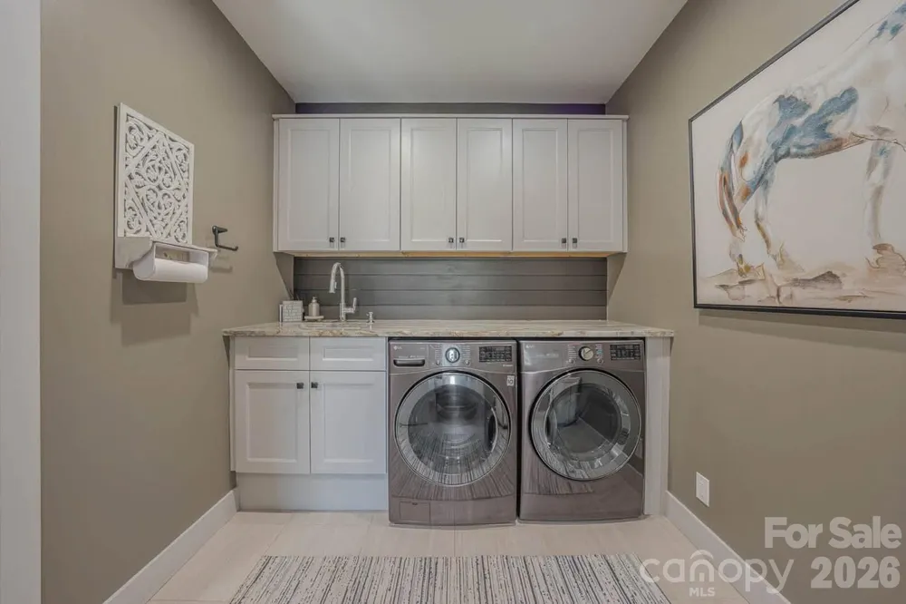 73 Angelina Lane Mills River, NC 28759