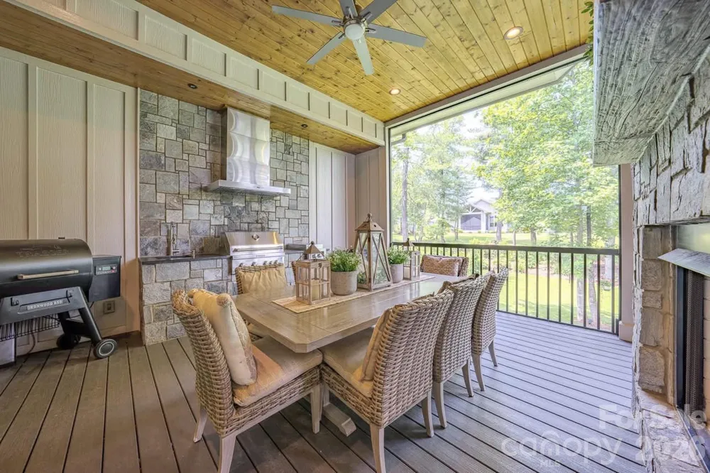 73 Angelina Lane Mills River, NC 28759