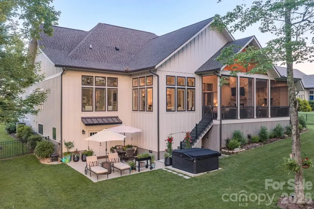 73 Angelina Lane Mills River, NC 28759