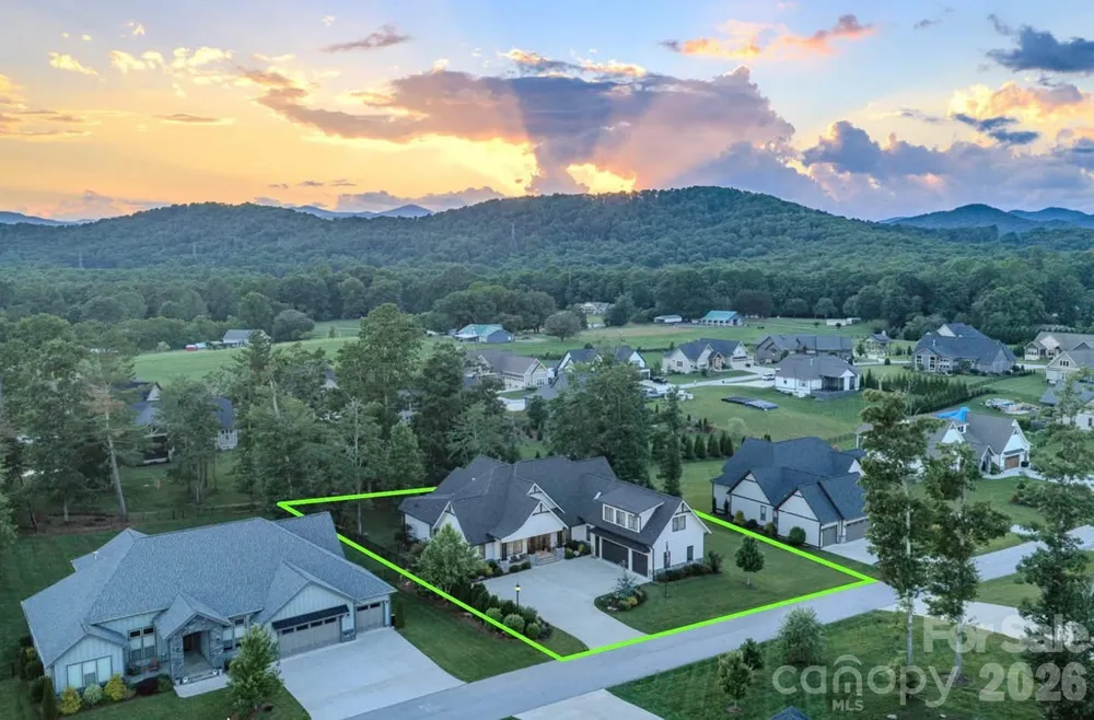 73 Angelina Lane Mills River, NC 28759