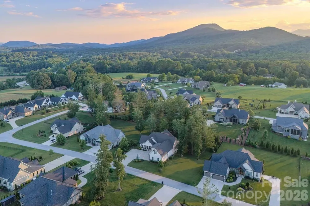 73 Angelina Lane Mills River, NC 28759