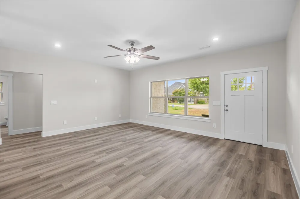 106 Lackey Street Tom Bean, TX 75489