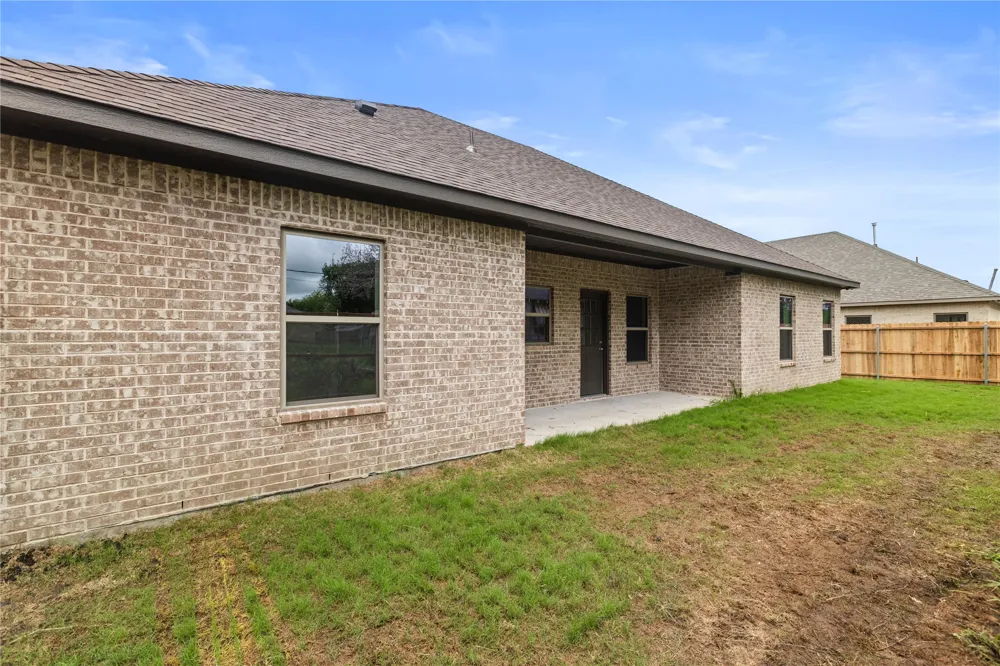 106 Lackey Street Tom Bean, TX 75489