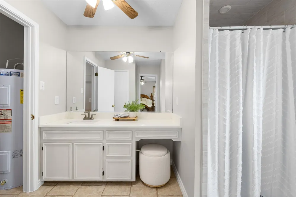 1016 County Road 306 Rockdale, TX 76567