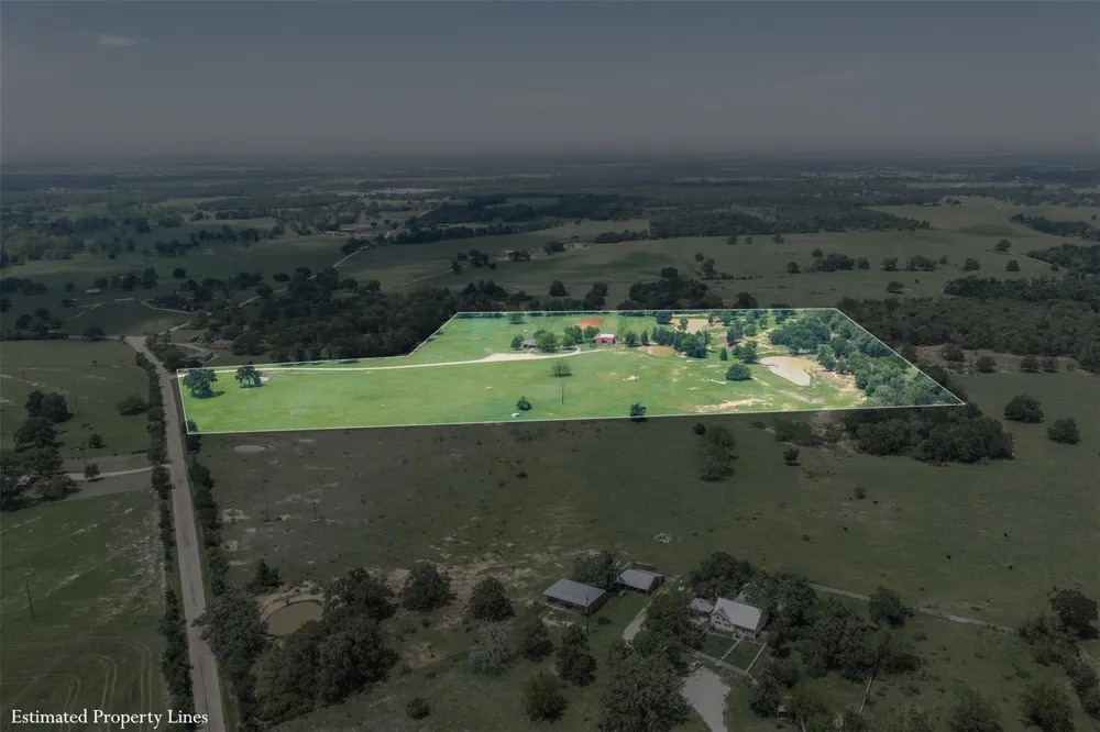 1016 County Road 306 Rockdale, TX 76567