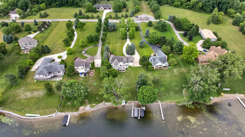 14908 Canary Court Brooklyn, MI 49230