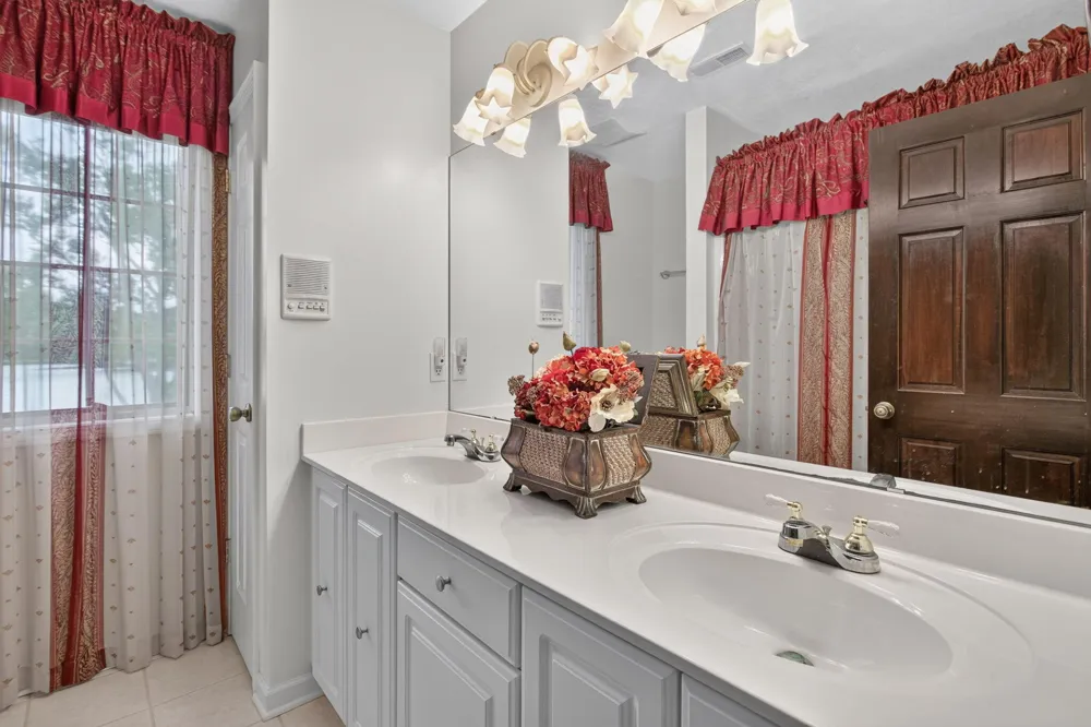 14908 Canary Court Brooklyn, MI 49230