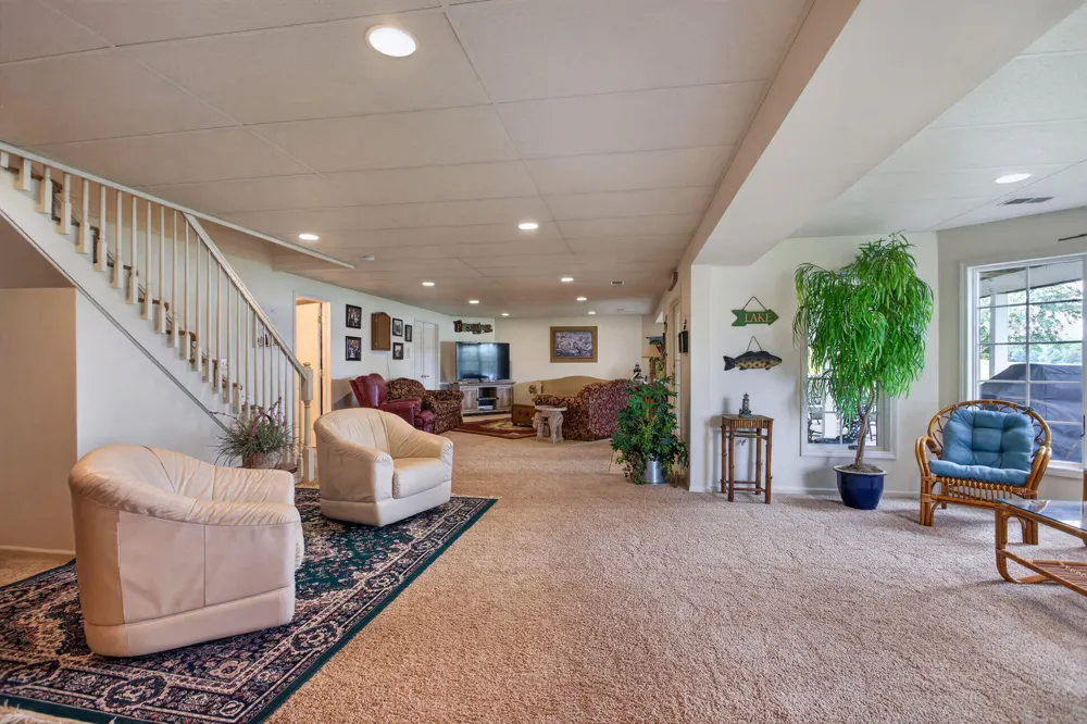 14908 Canary Court Brooklyn, MI 49230