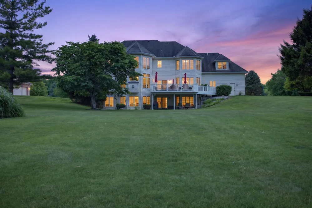 14908 Canary Court Brooklyn, MI 49230