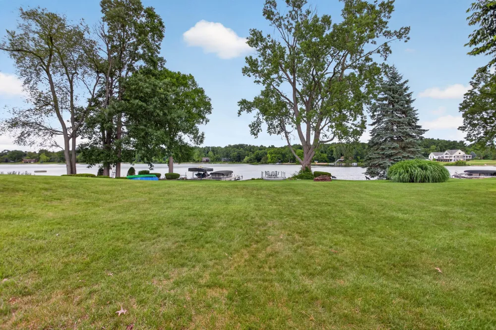 14908 Canary Court Brooklyn, MI 49230