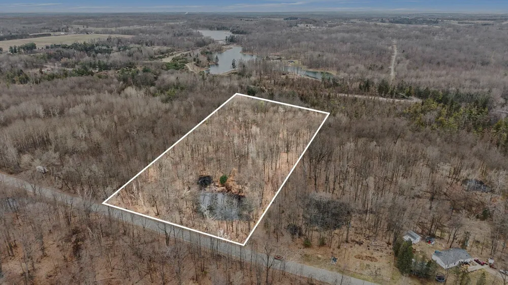 21 Mile Road Evart, MI 49631