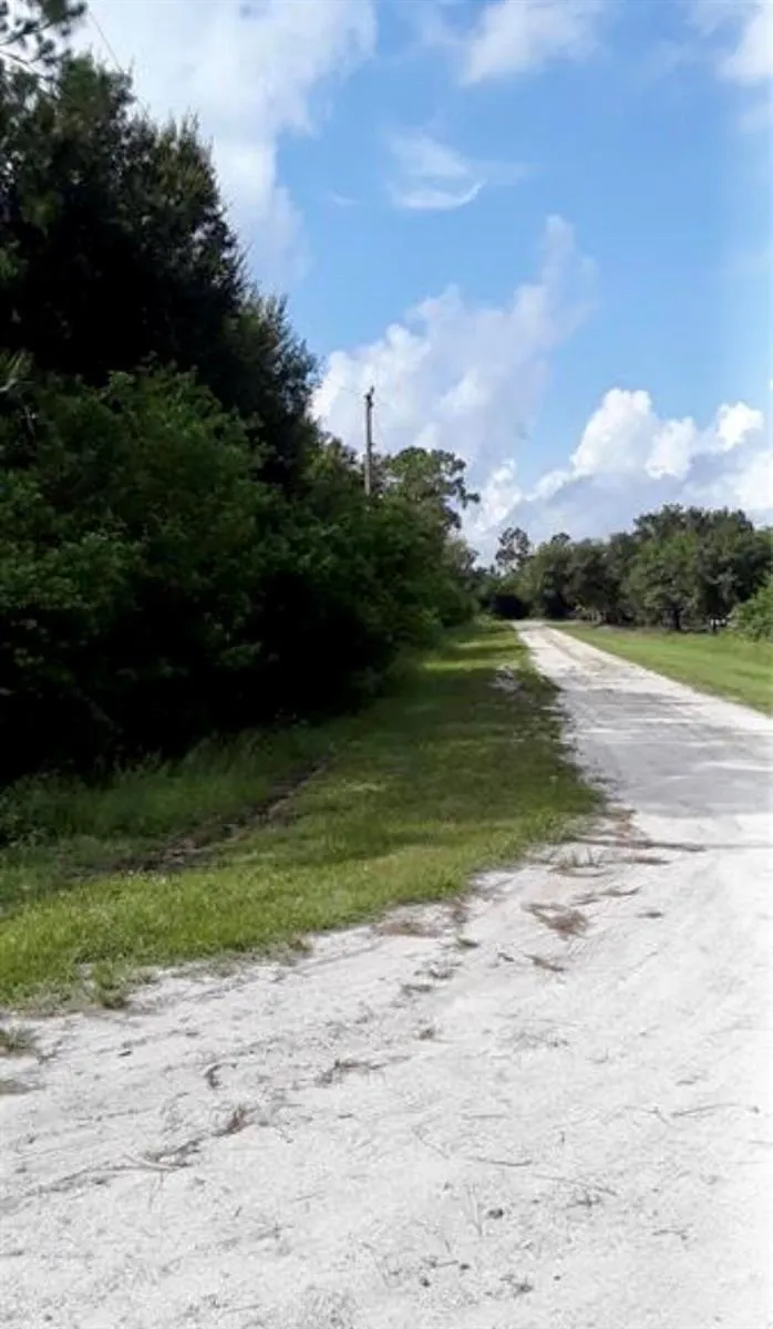 324 Pine Cone Avenue Clewiston, FL 33440