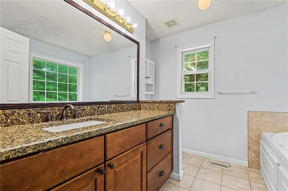 4890 Cordero Court Winston, GA 30187