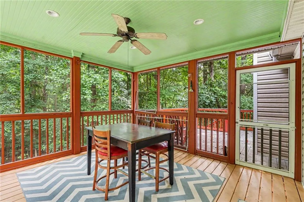 4890 Cordero Court Winston, GA 30187