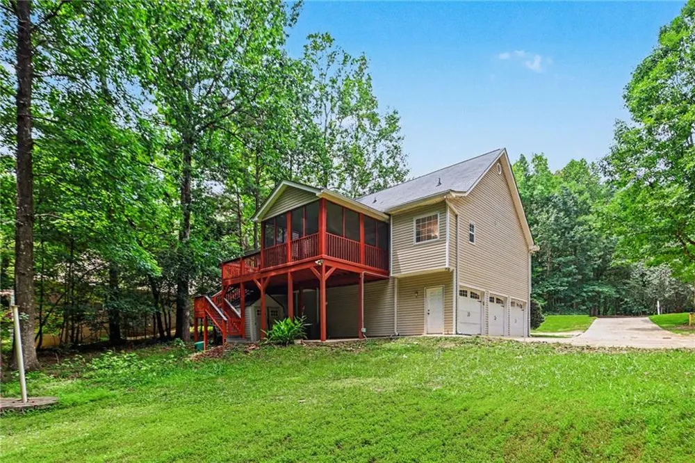 4890 Cordero Court Winston, GA 30187