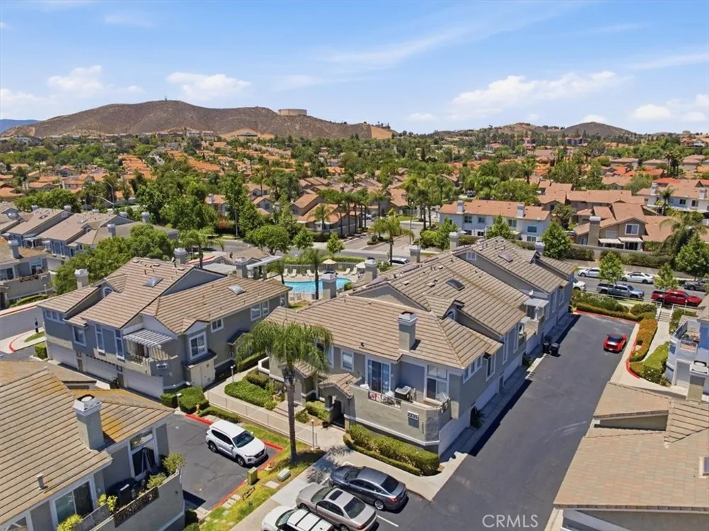 2235 Indigo Hills Drive #4 Corona, CA 92879