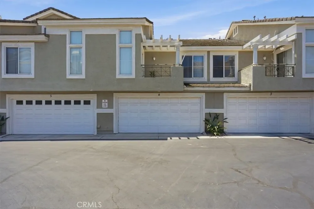 2235 Indigo Hills Drive #4 Corona, CA 92879