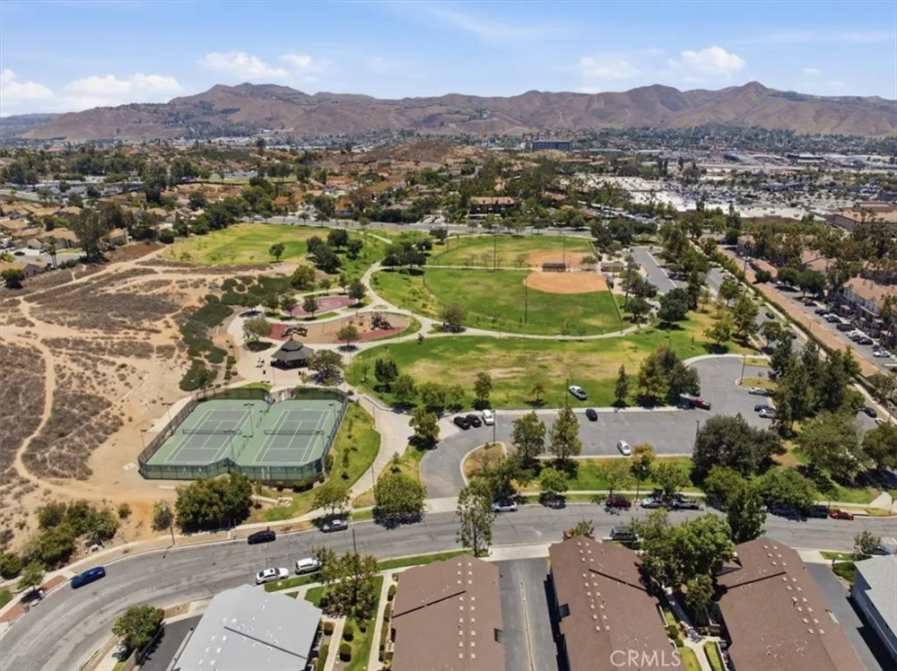 2235 Indigo Hills Drive #4 Corona, CA 92879