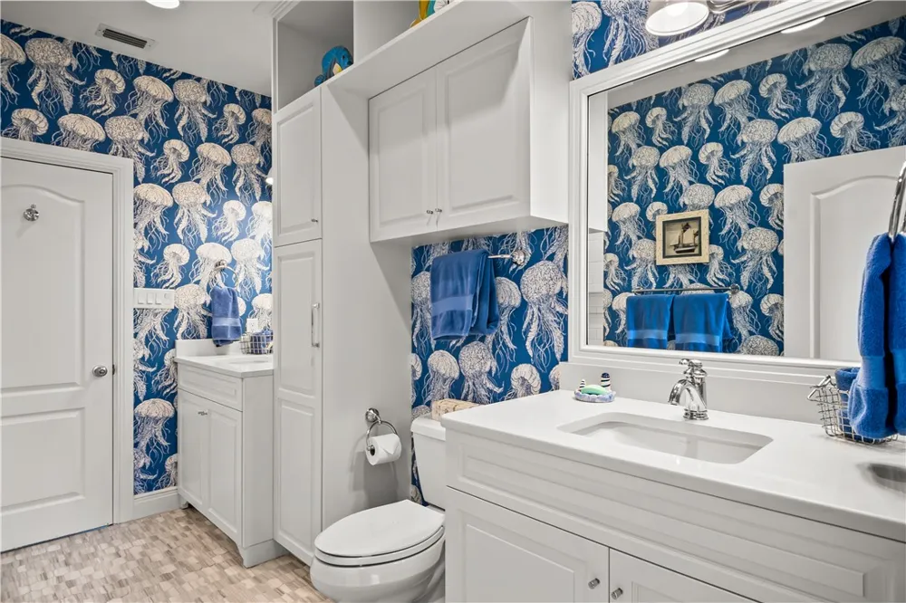290 Marina Drive Port Aransas, TX 78373