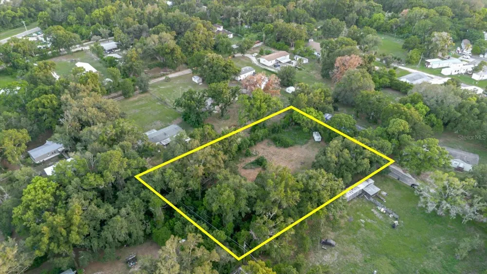 11152 GALAXY LANE Thonotosassa, FL 33592