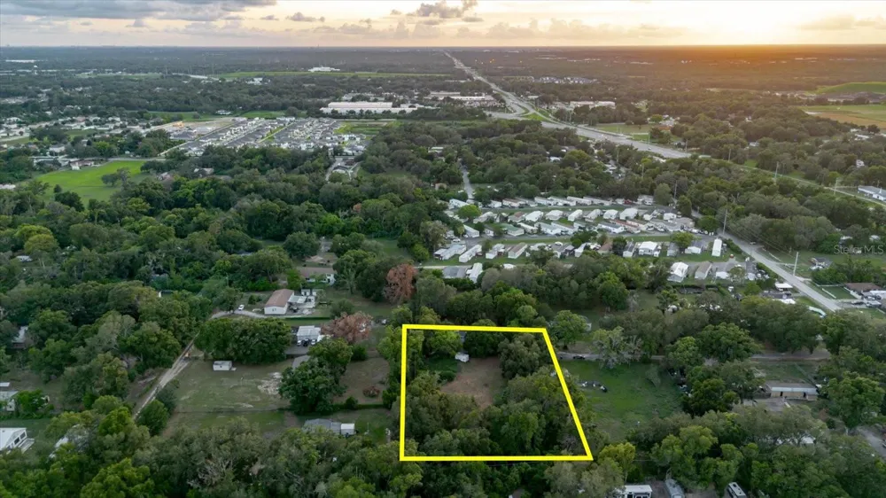 11152 GALAXY LANE Thonotosassa, FL 33592