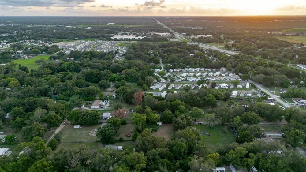 11152 GALAXY LANE Thonotosassa, FL 33592
