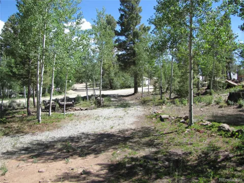 1524 Narrow Gauge Road