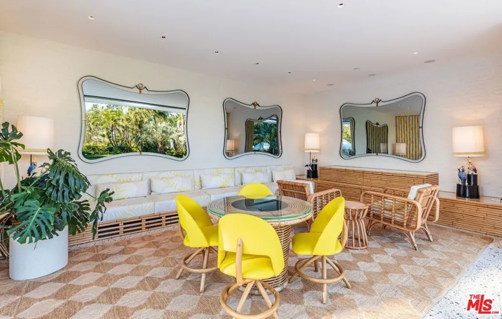 660 Club View Drive Los Angeles, CA 90024