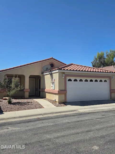 2306 Grandview