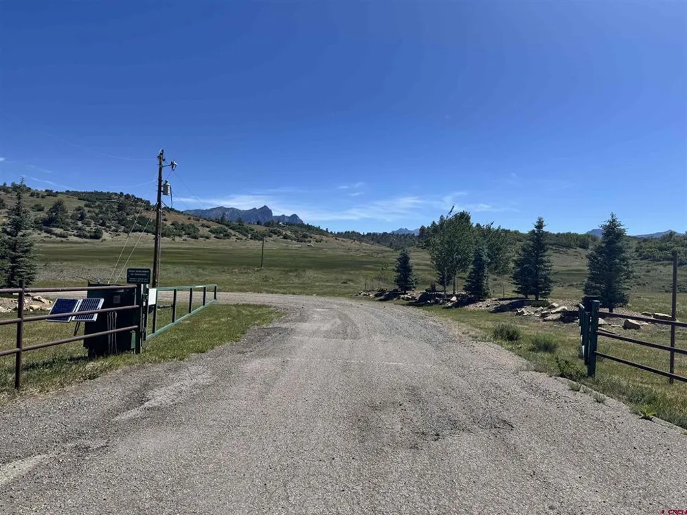 764 Irwins Place Chromo, CO 81128