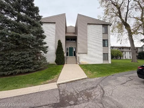 32005 W 12 Mile Road #204