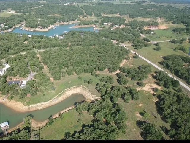 155 County Road 1742 Chico, TX 76431
