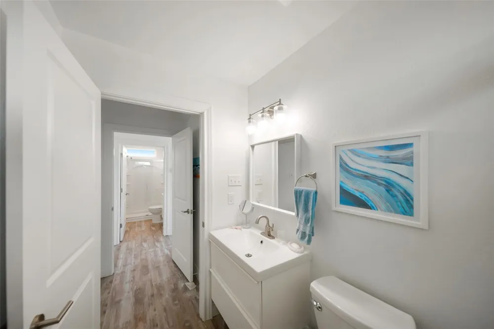 380 Driftwood Matagorda, TX 77457