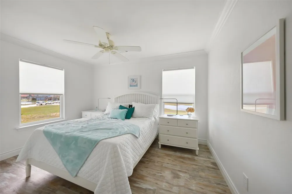 380 Driftwood Matagorda, TX 77457