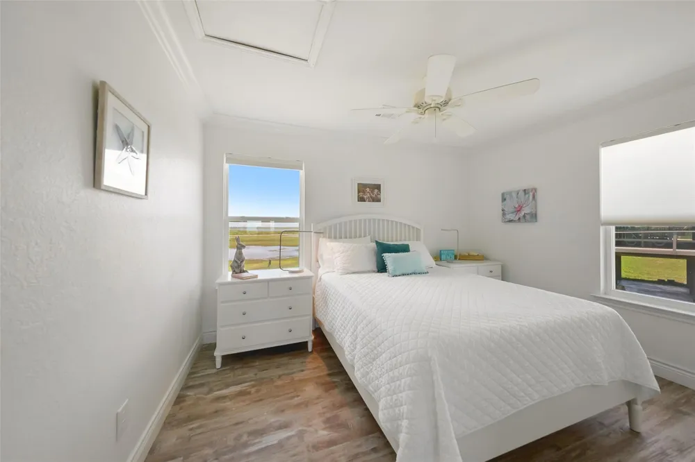 380 Driftwood Matagorda, TX 77457