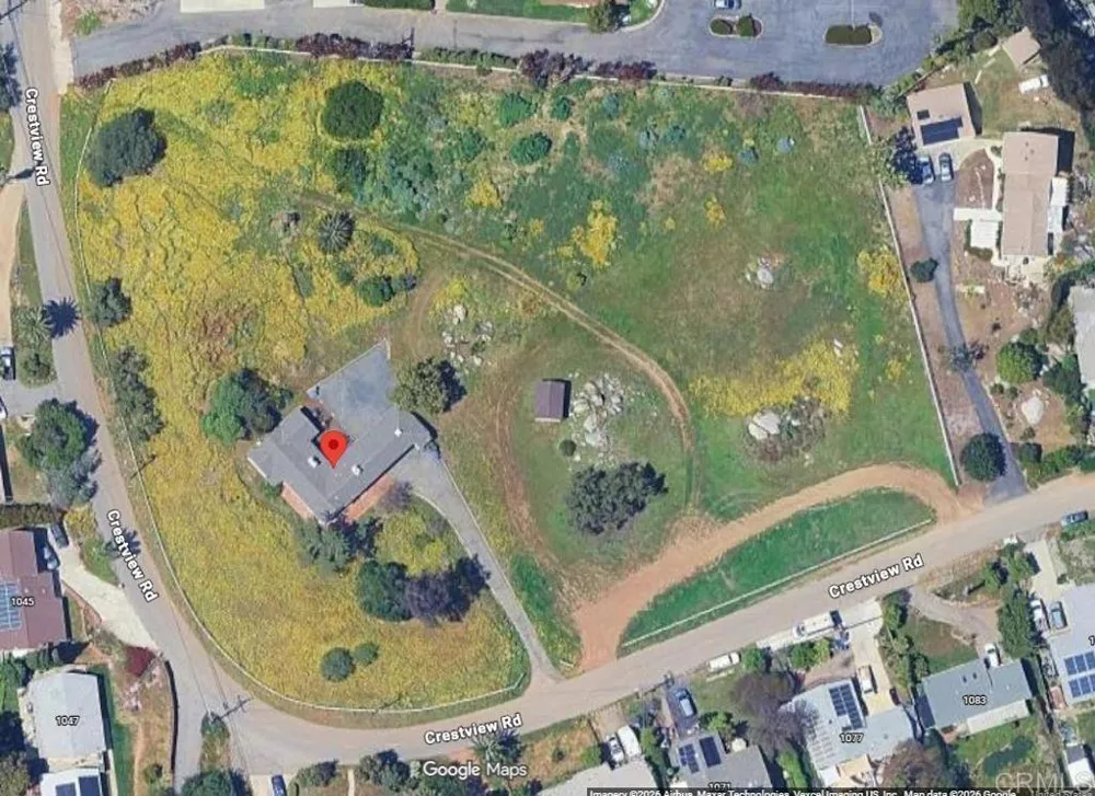 1060 Crest View Rd Vista, CA 92081