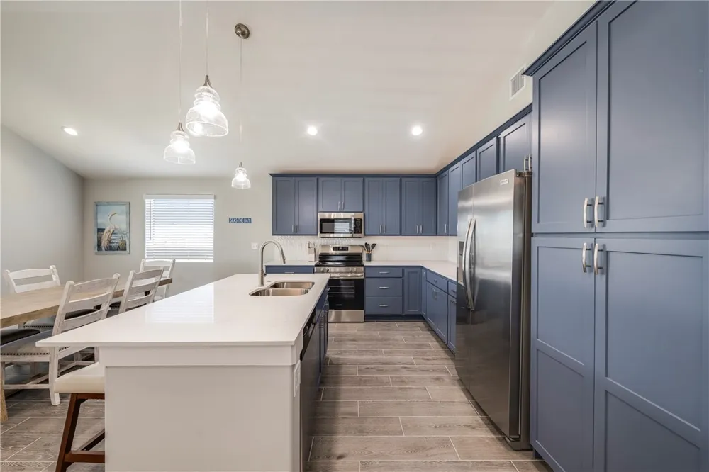 185 Paradise Pointe Drive Port Aransas, TX 78373