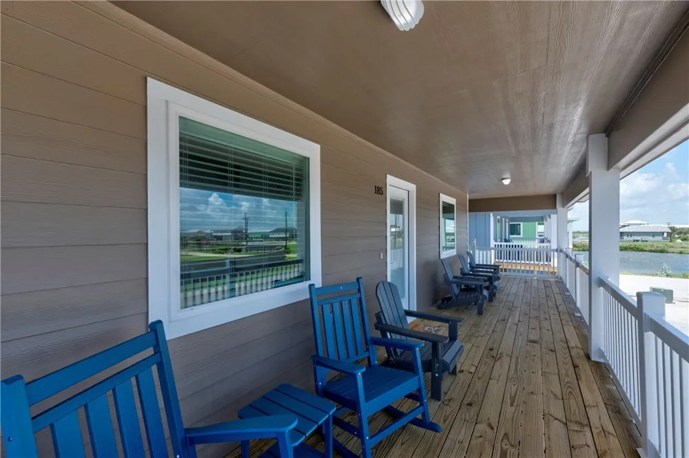 185 Paradise Pointe Drive Port Aransas, TX 78373