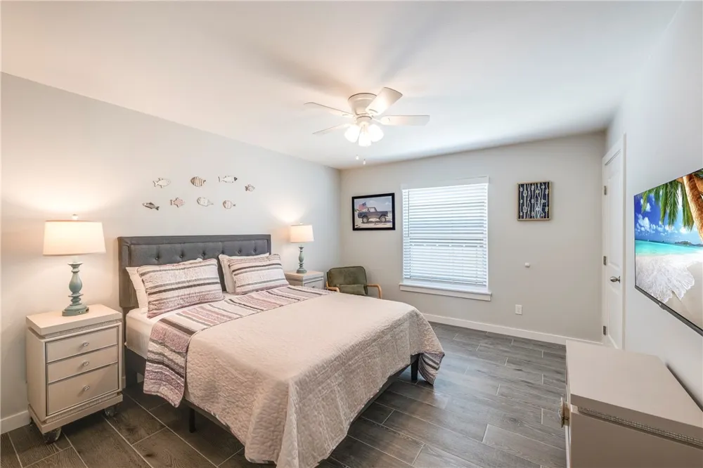 185 Paradise Pointe Drive Port Aransas, TX 78373