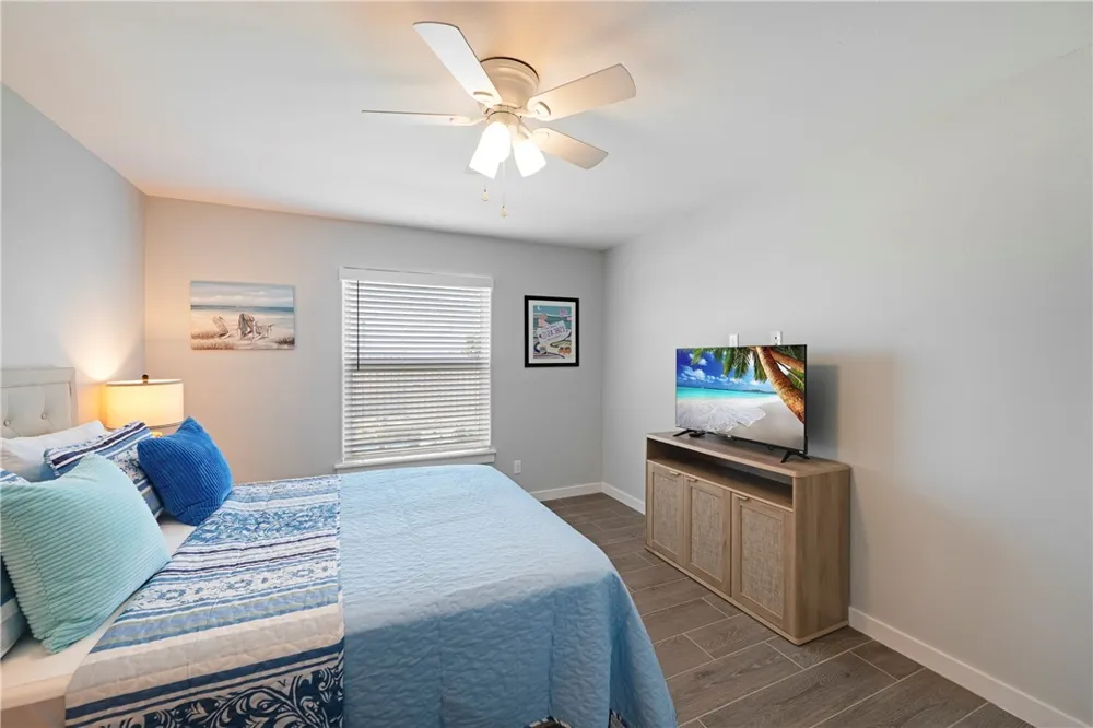 185 Paradise Pointe Drive Port Aransas, TX 78373
