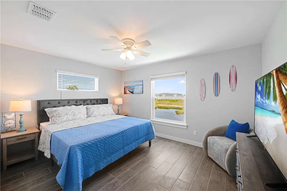 185 Paradise Pointe Drive Port Aransas, TX 78373
