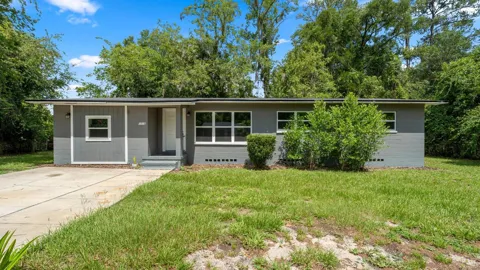 1015 SE 10th Terrace