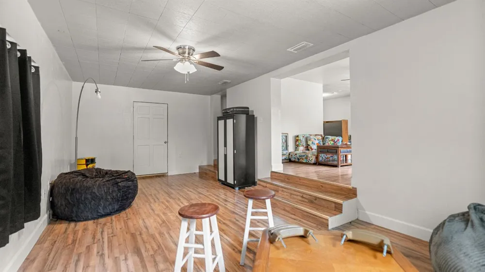 1015 SE 10th Terrace Gainesville, FL 32601