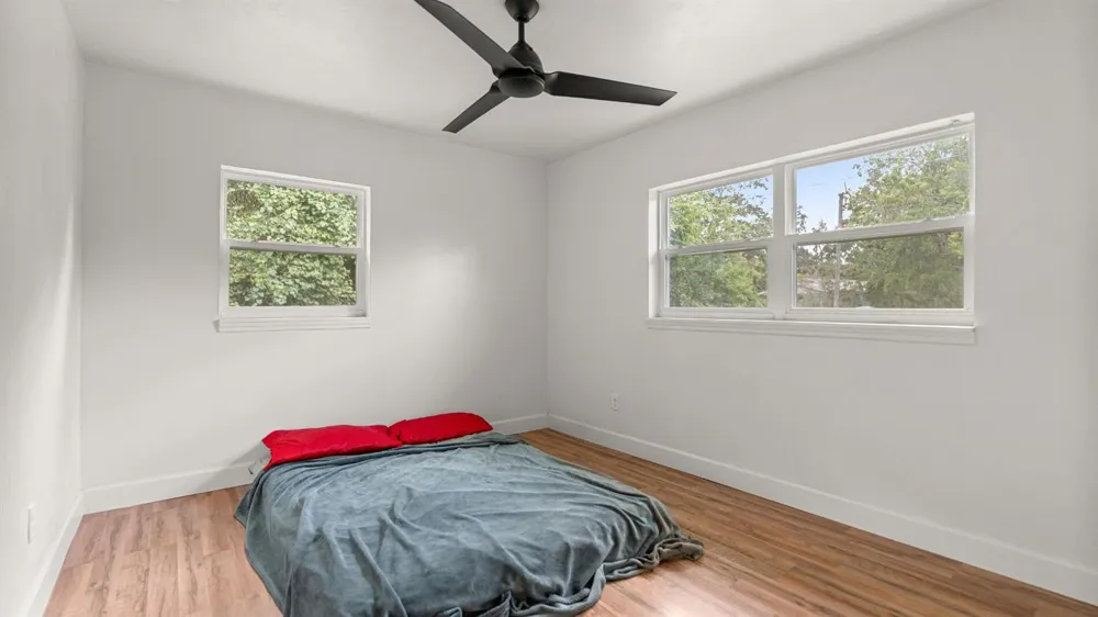 1015 SE 10th Terrace Gainesville, FL 32601