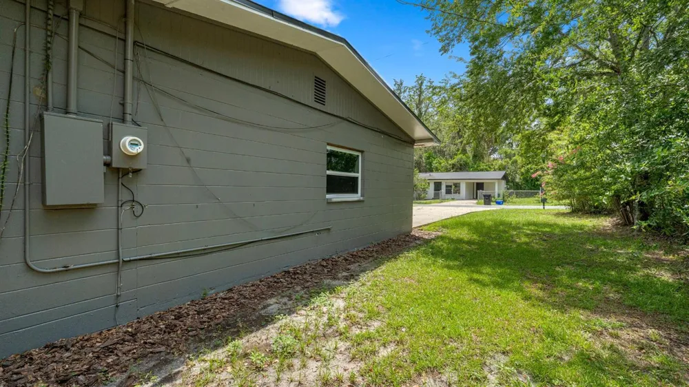 1015 SE 10th Terrace Gainesville, FL 32601